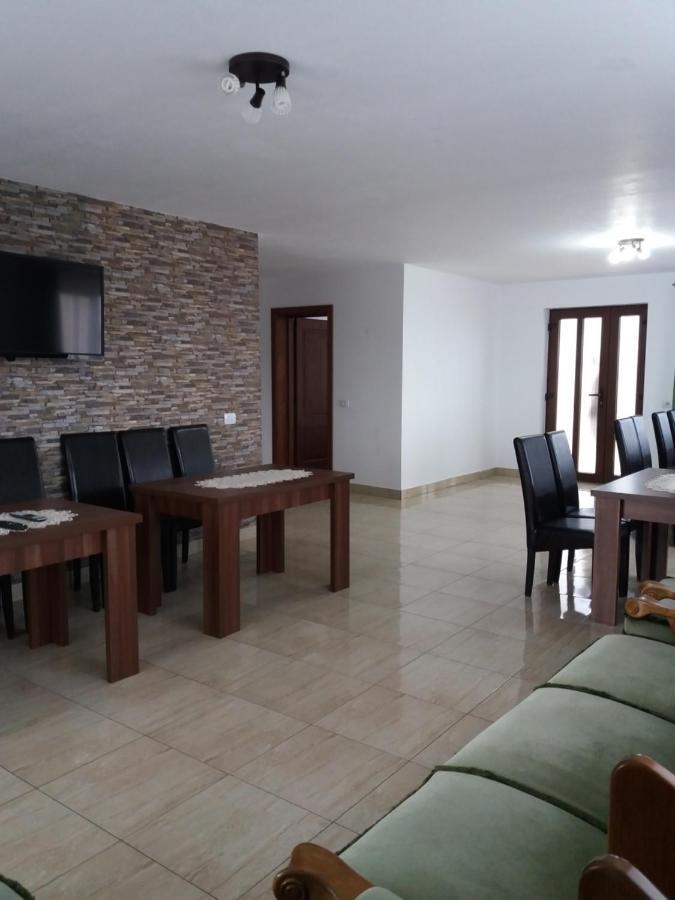 Vila Aloman Sebeş Εξωτερικό φωτογραφία
